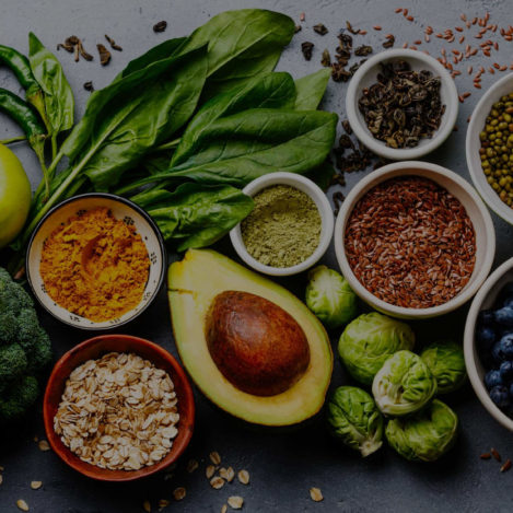 frutta e verdura su un tavol