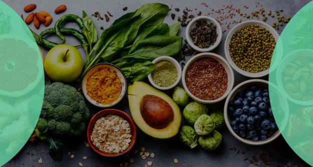 frutta e verdura su un tavol